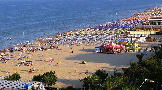 Hotel sul mare con spiaggia privata per vacanze in Abruzzo