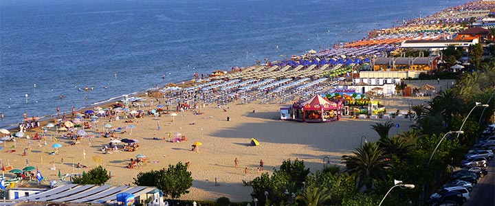 Hotel sul mare con spiaggia privata per vacanze in Abruzzo